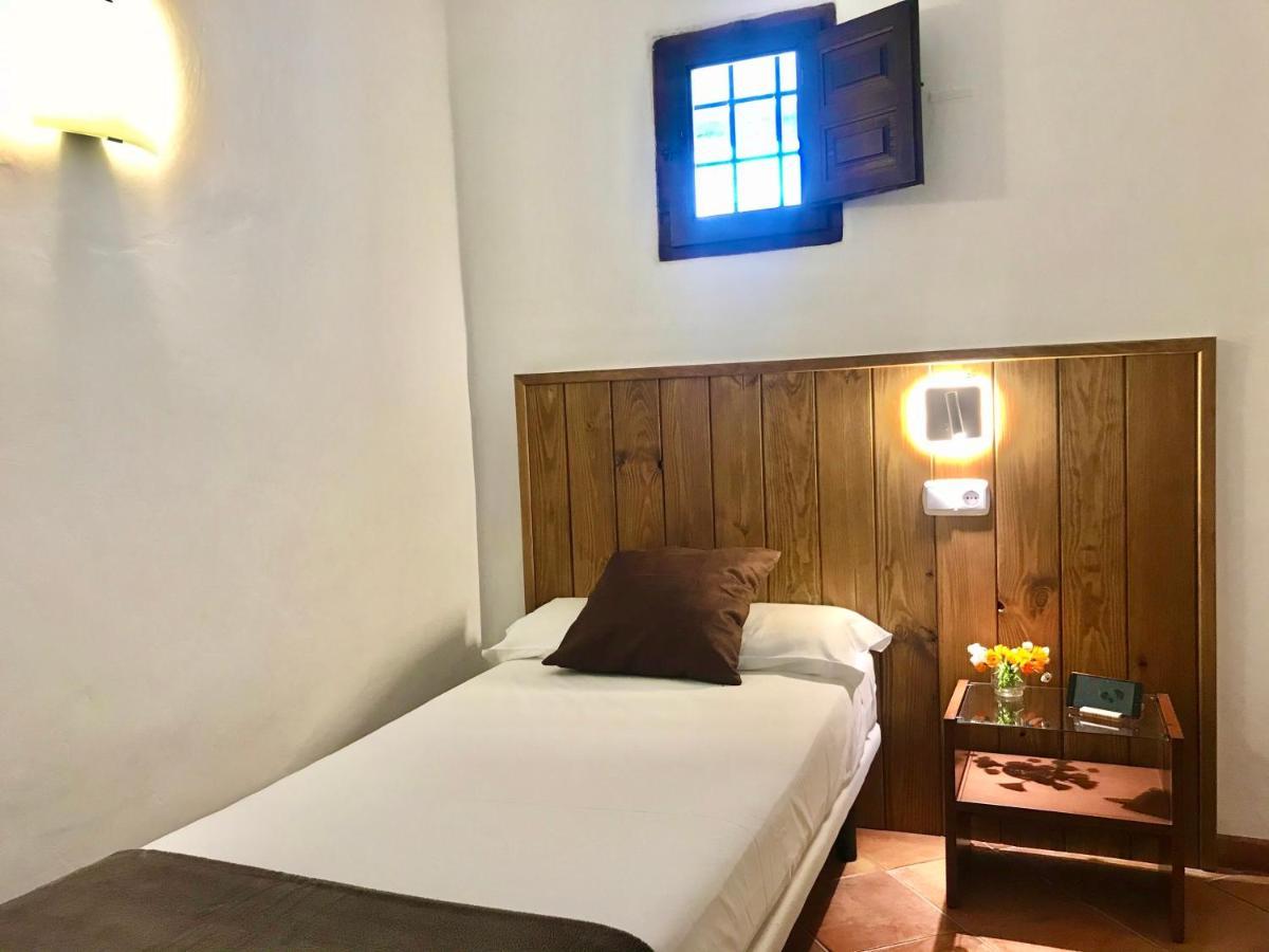 La Oveja De La Alpujarra Bed & Breakfast Pitres