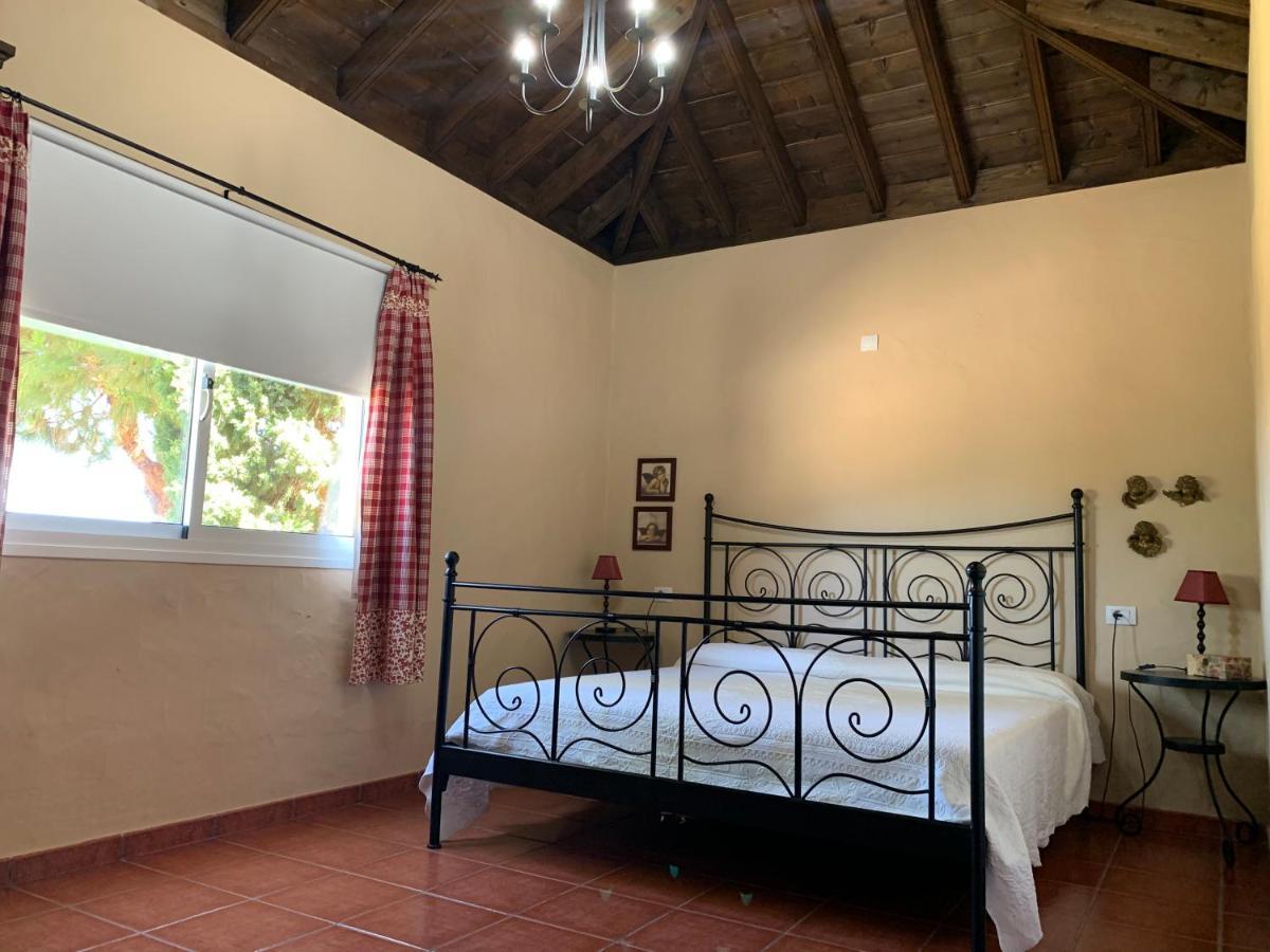 Cercas Villa *