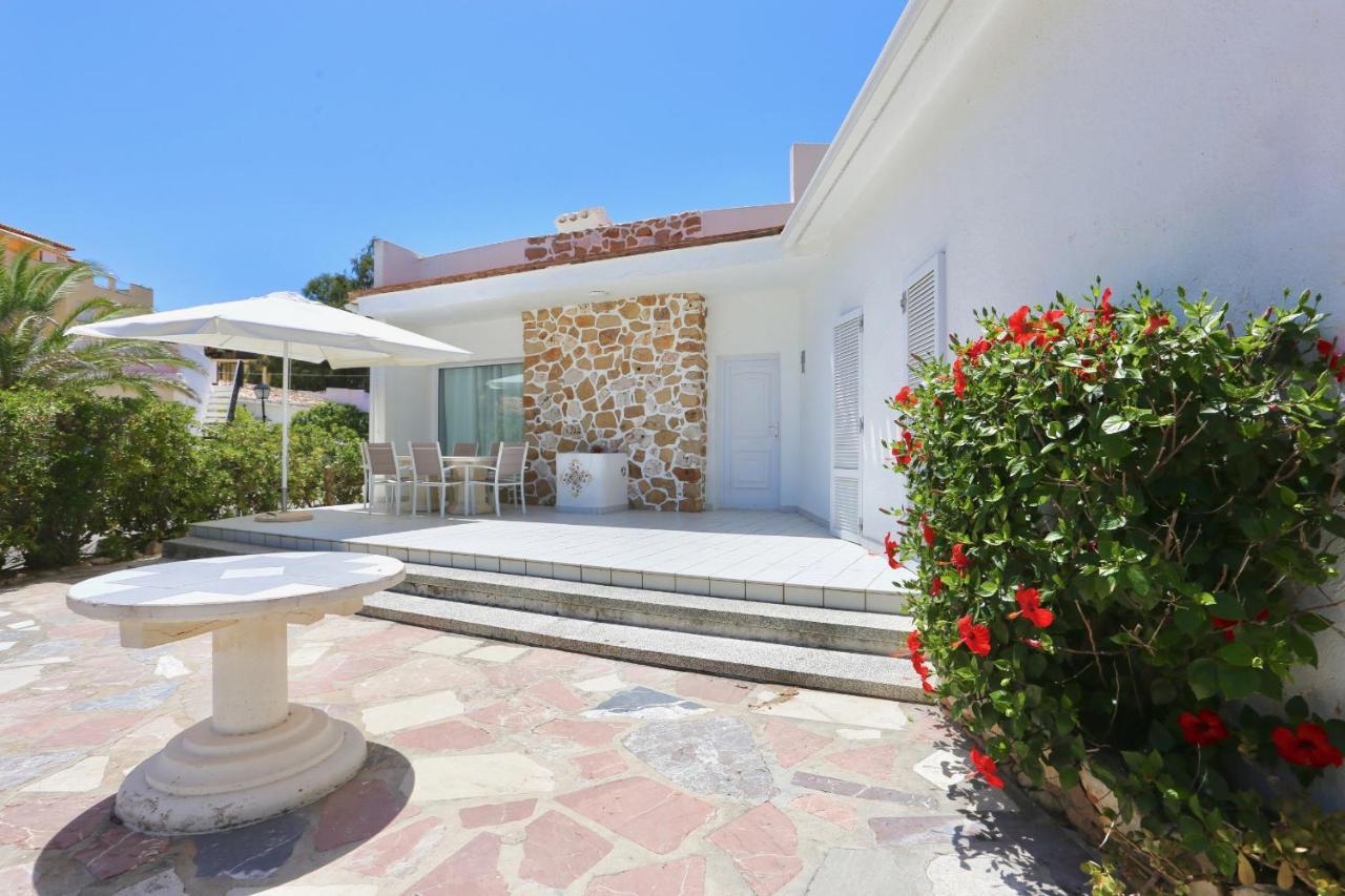 Urbanización El Oasis, 20 En 1ª Línea Playa * Dénia