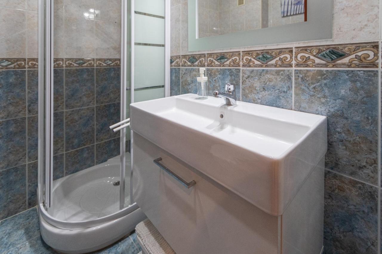Apartamento El Estribillo De * Cádiz