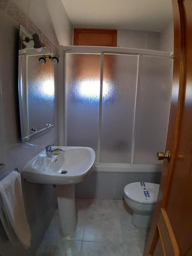 Hostal Gúdar 2*
