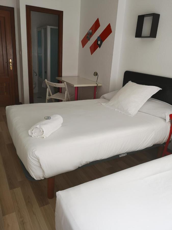 Rias Guest house *