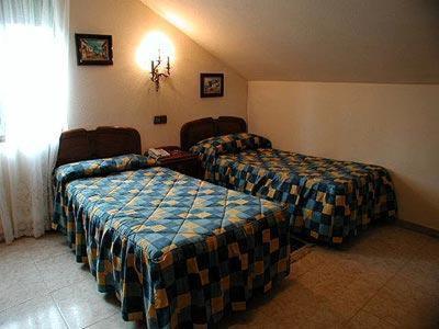 Nogales 2*
