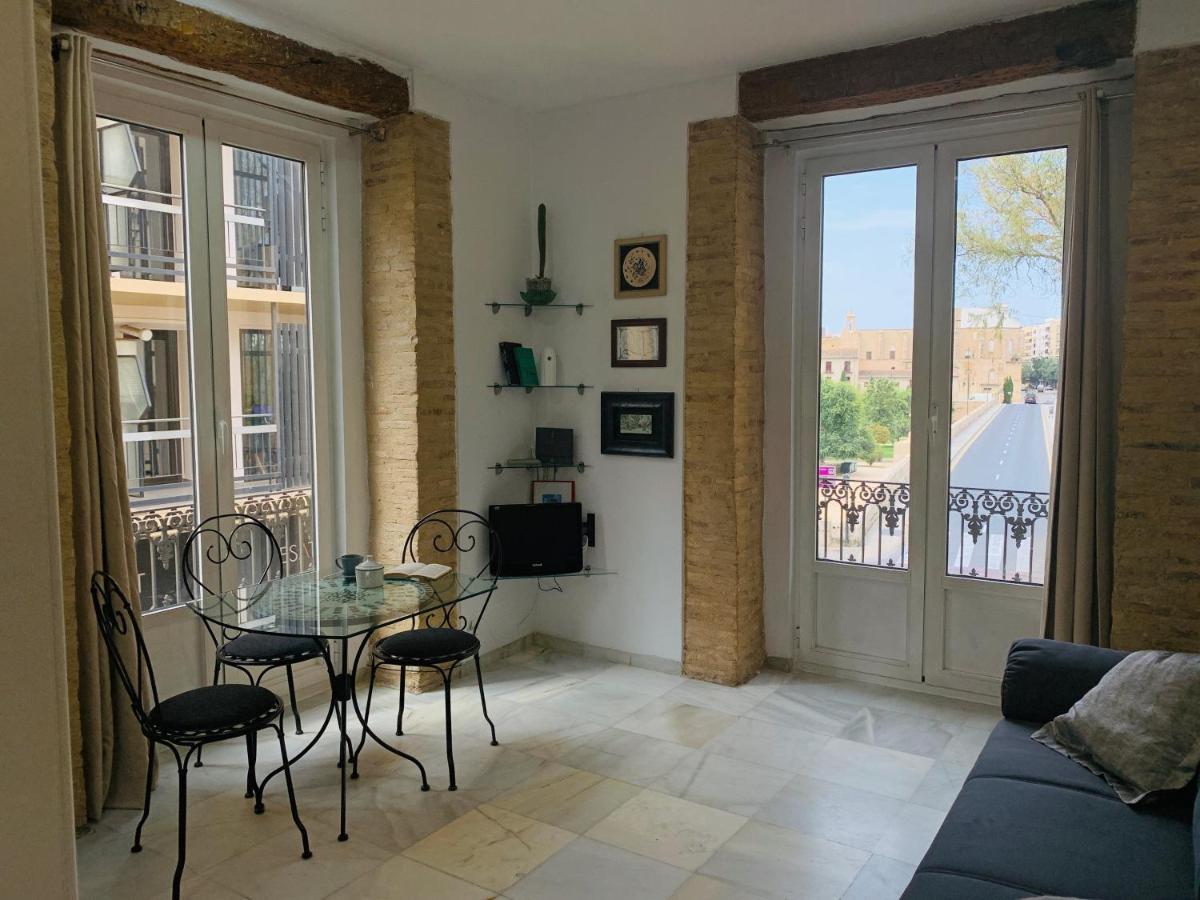 Serrano Park Apartment