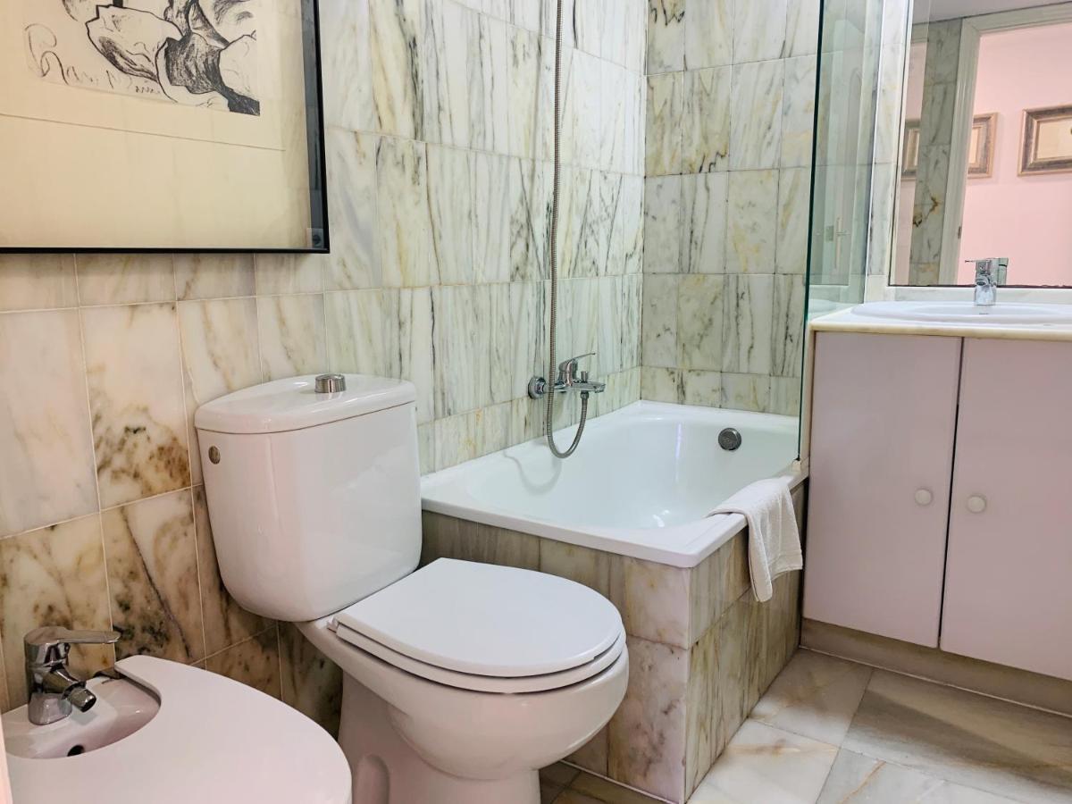 Serrano Park Apartment