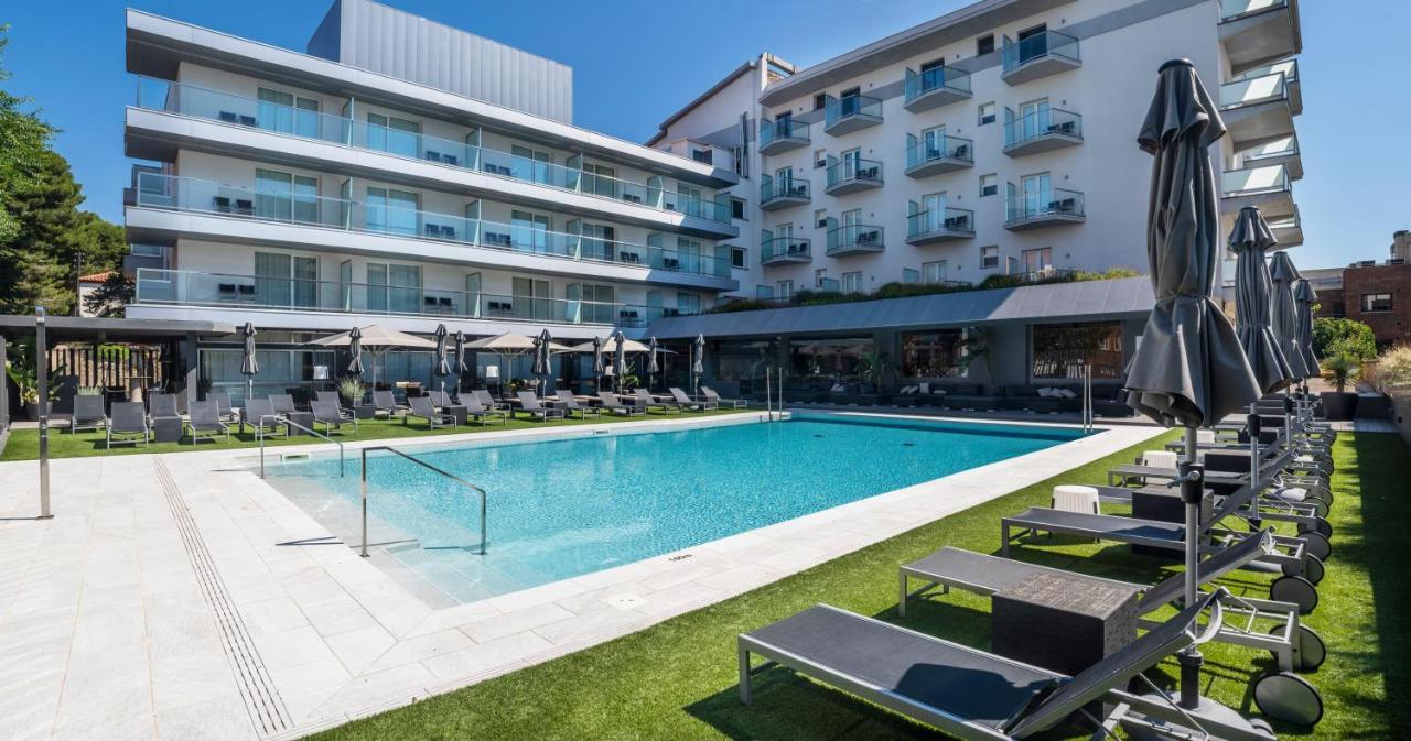 Astari Hotel