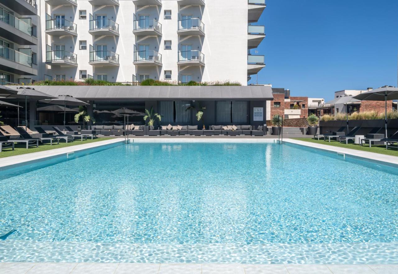 Astari Hotel 4*