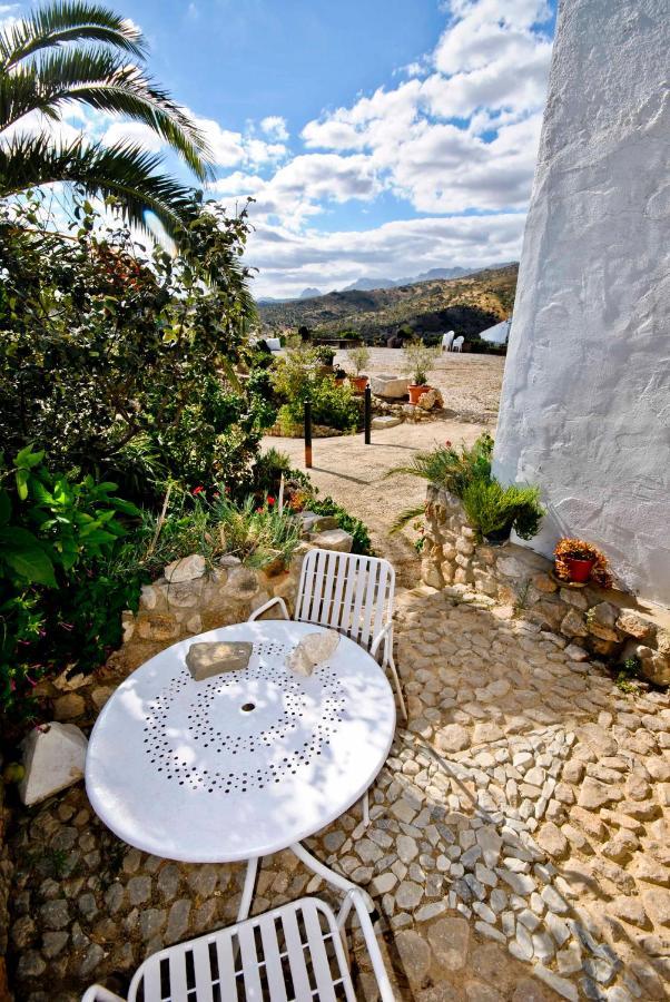 Cortijo Monjas * Periana