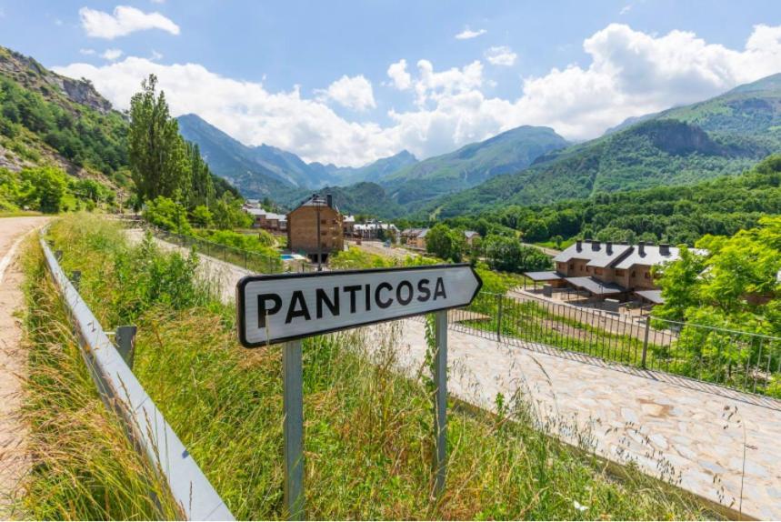 Apartamento Pirineos360 - Partacua - Centro De Con Garaje Y Trastero