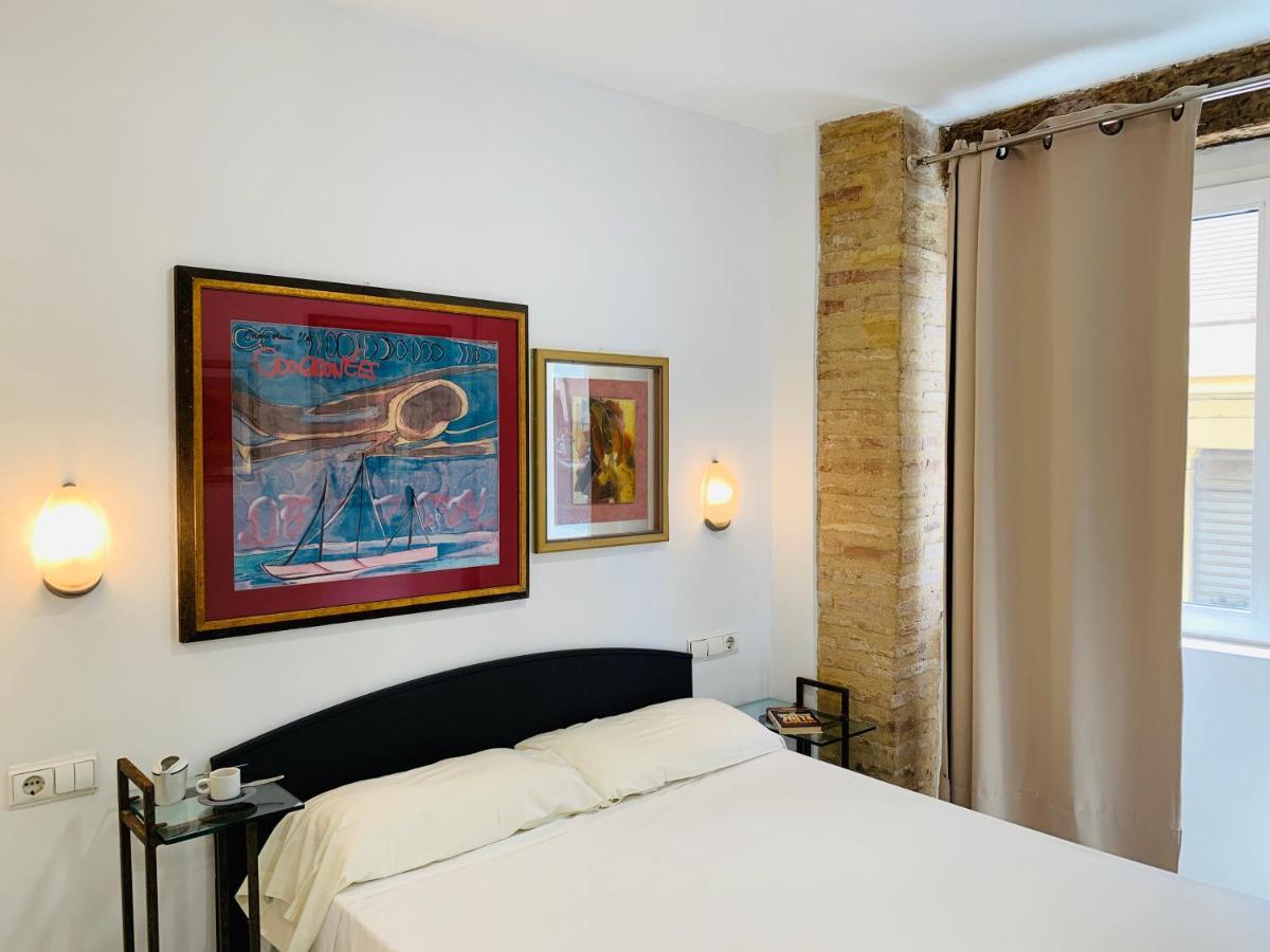 Serrano Park Apartment