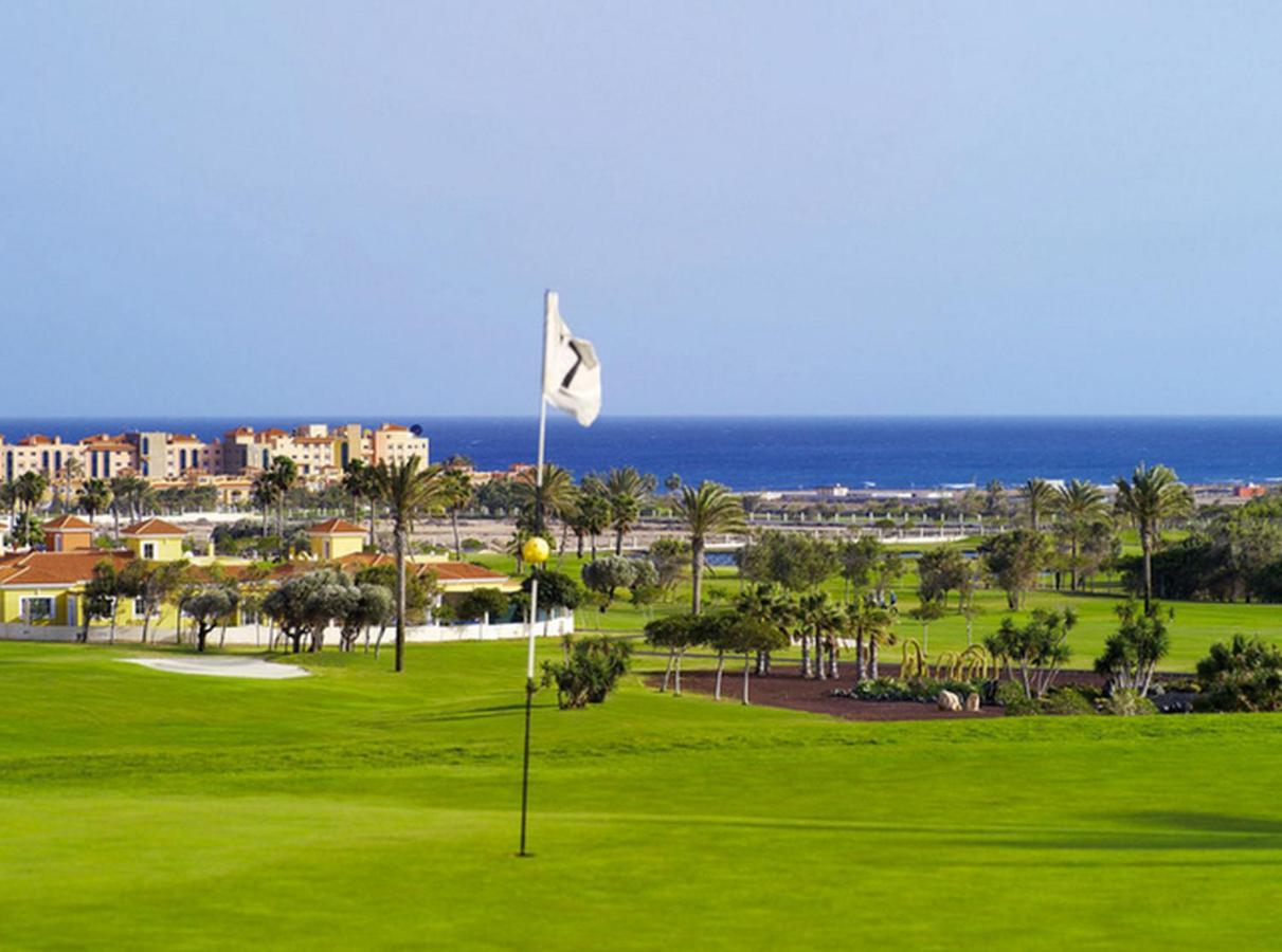 49 Beach Villas *