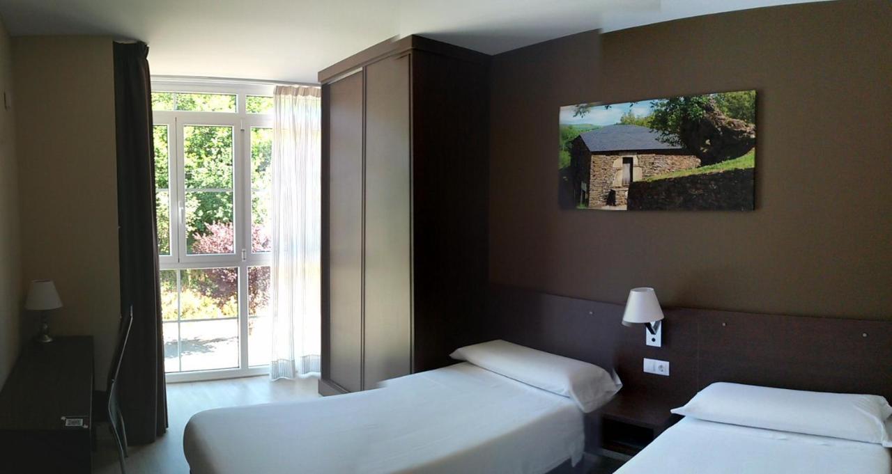 Pension-albergue Lemos 3* Triacastela