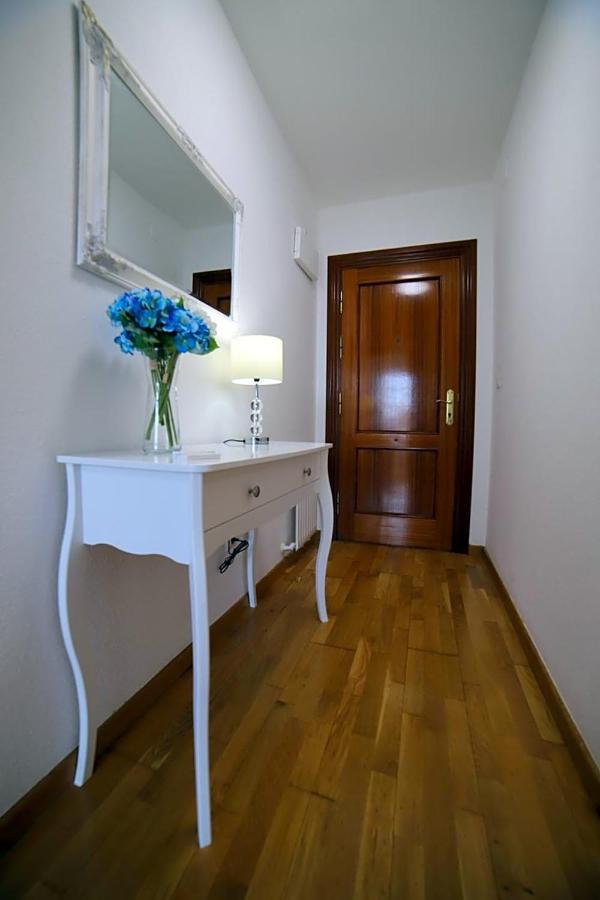La Luz Del Arbeyal - Garaje Apartment *