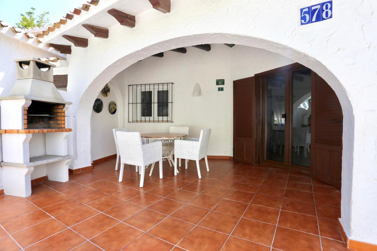 Urbanización El Oasis, 20 En 1ª Línea Playa *