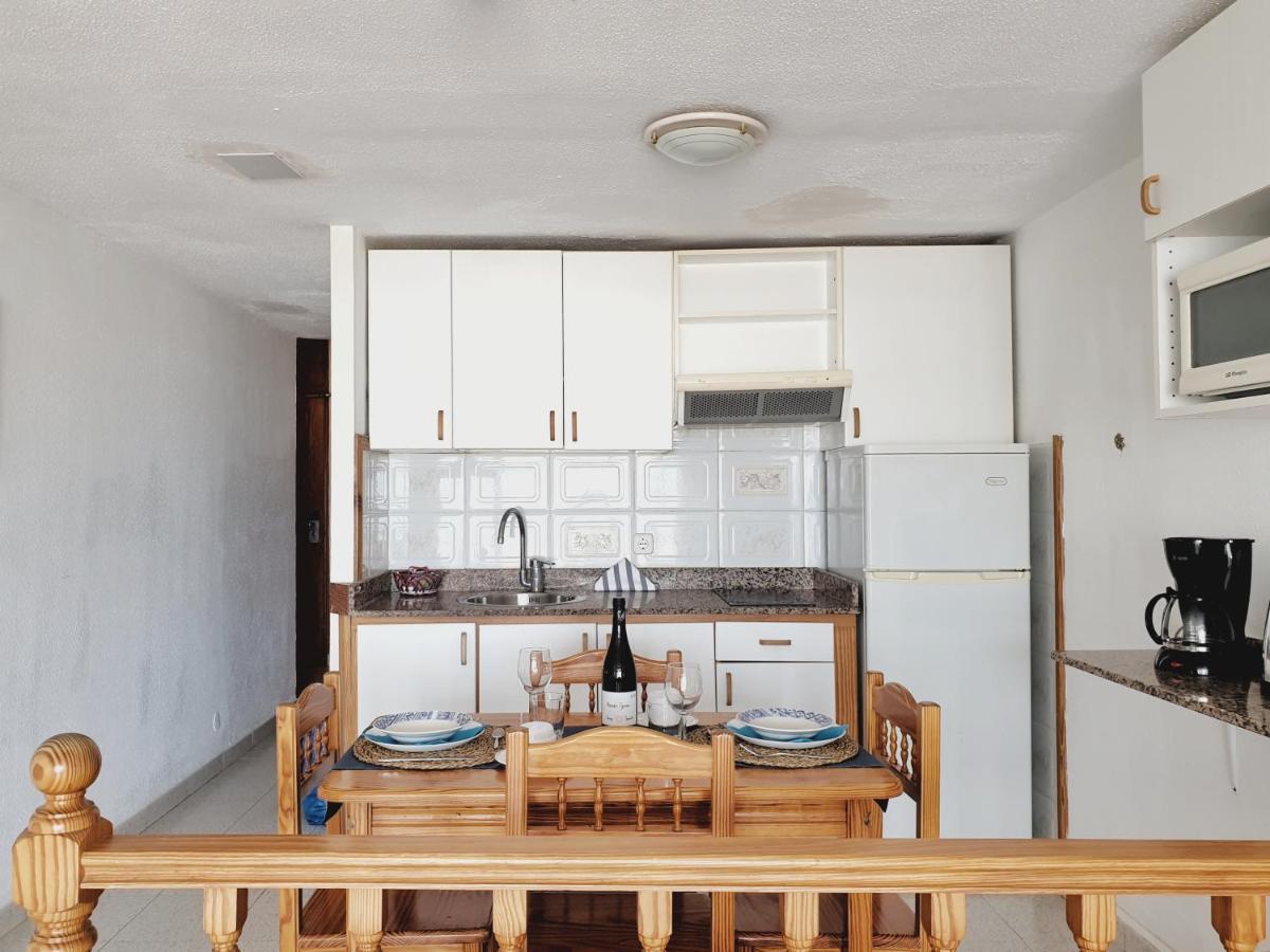 Apartahotel Tamarán - *
