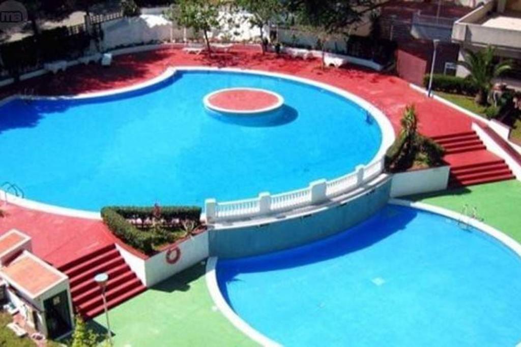 2bd-piscina-playa-port Aventura2