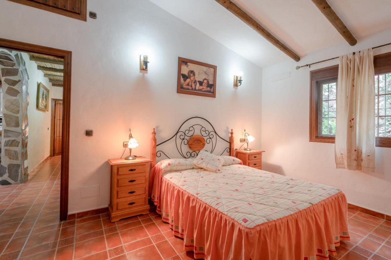 Cortijo El Manzano Holiday home Sayalonga