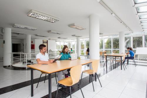 Residencia Universitaria Siglo Xxi Hotel Culleredo