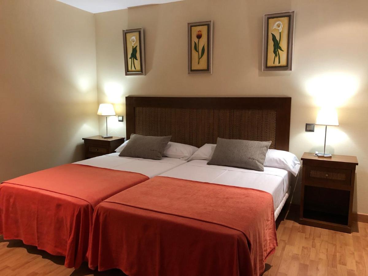 V.ciudad Hotel