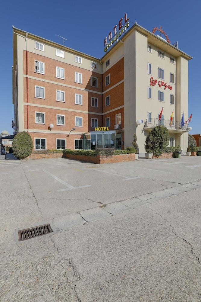 Vegas Hotel 2*