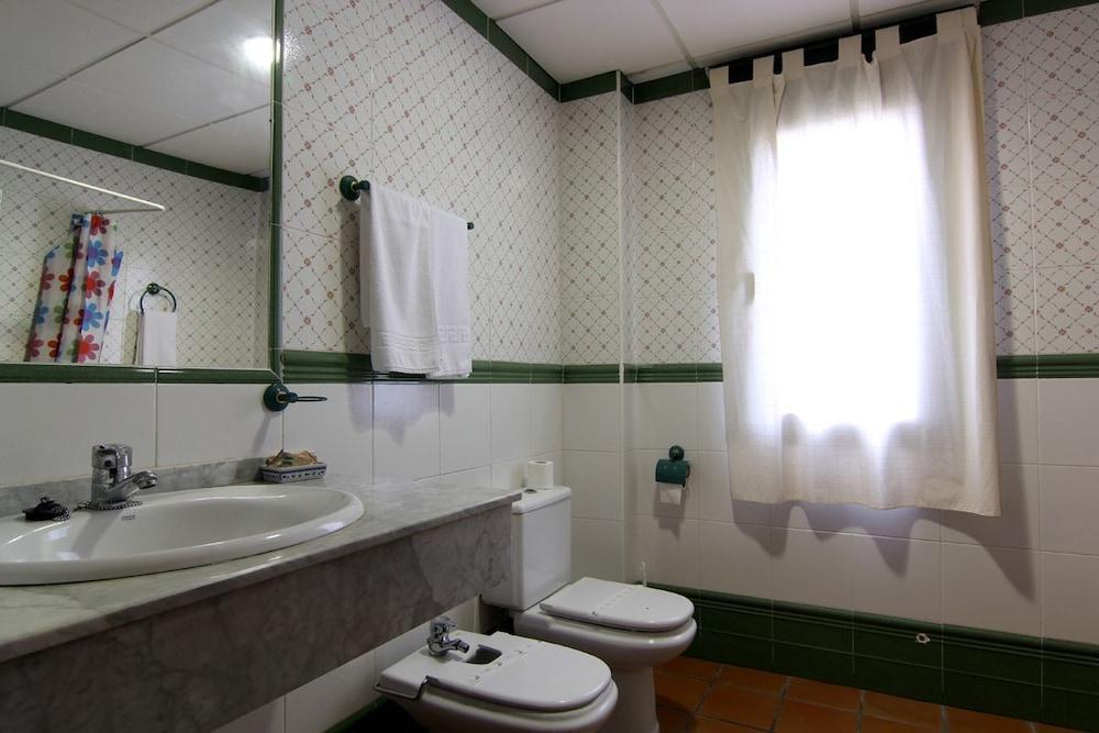 Hotel Rural Hojaranzos Tejeda de Tiétar