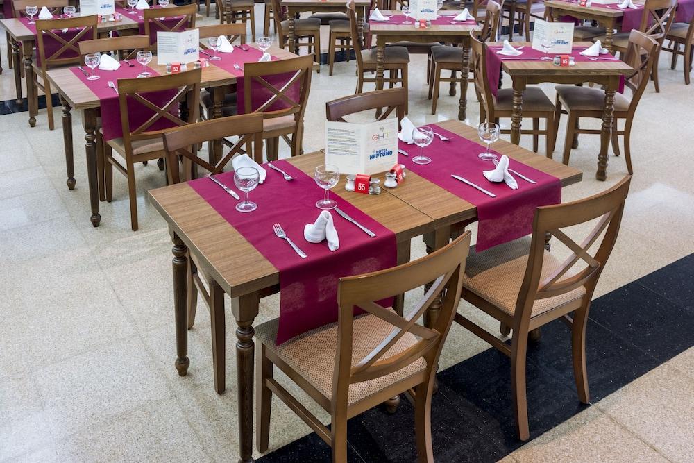 Hotel Ght Neptuno-tossa & Venus 3*