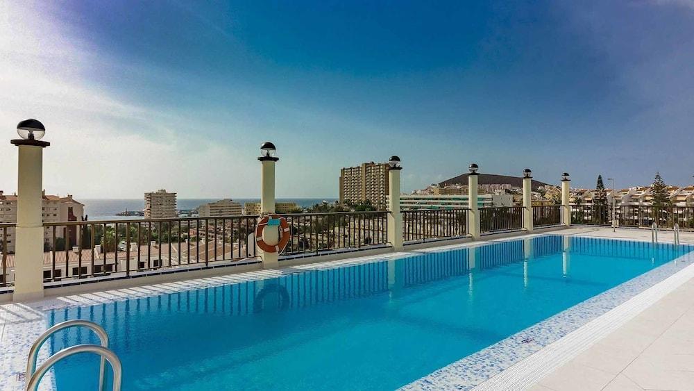 Klayman Olivina Aparthotel 3*
