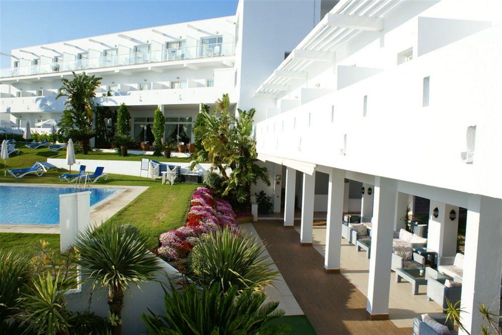 Hotel Fergus Conil Park 4*