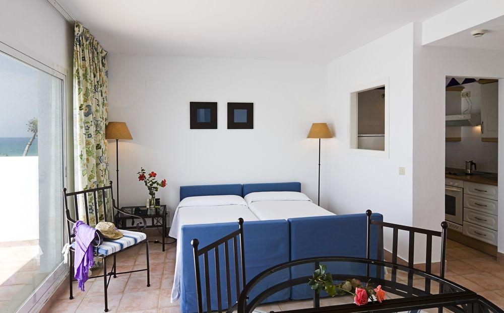 Fergus Conil Park Hotel 4*