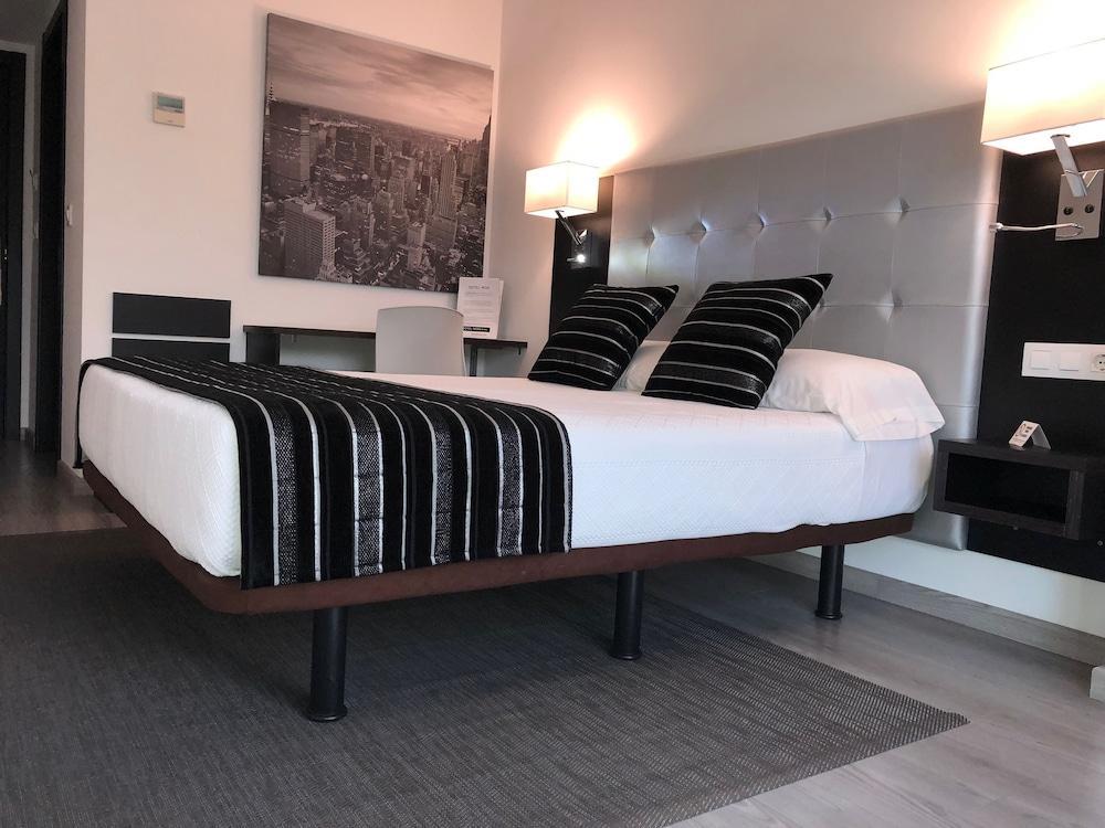 Hotel Noia Noia