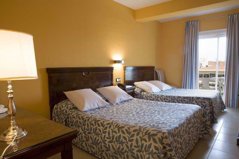 Rovira Hotel 3*