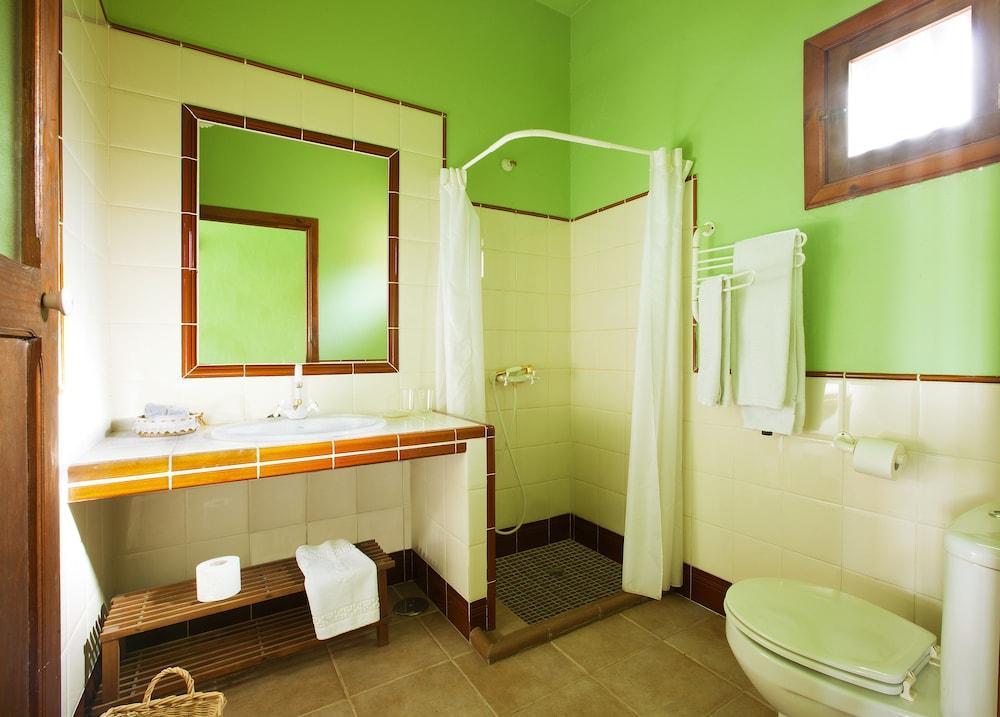 Era De La Corte Hotel 2*