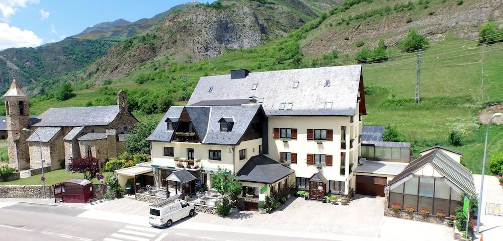 Hotel Edelweiss Arties