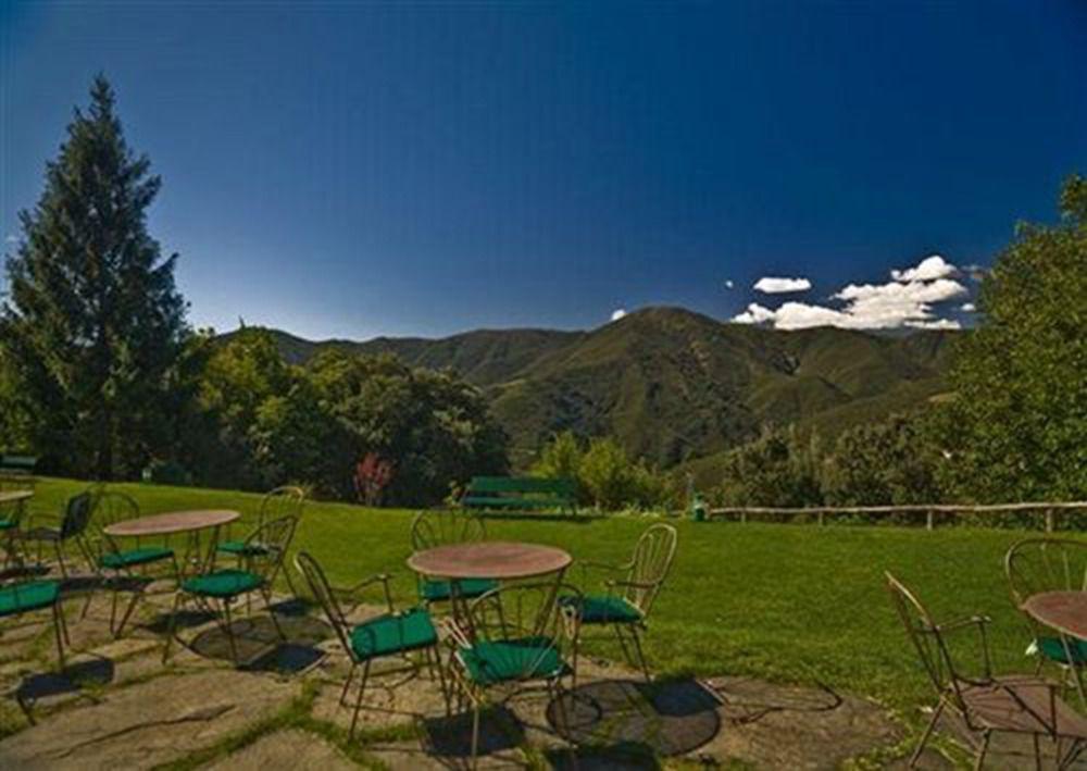 Husa Sant Bernat Montseny