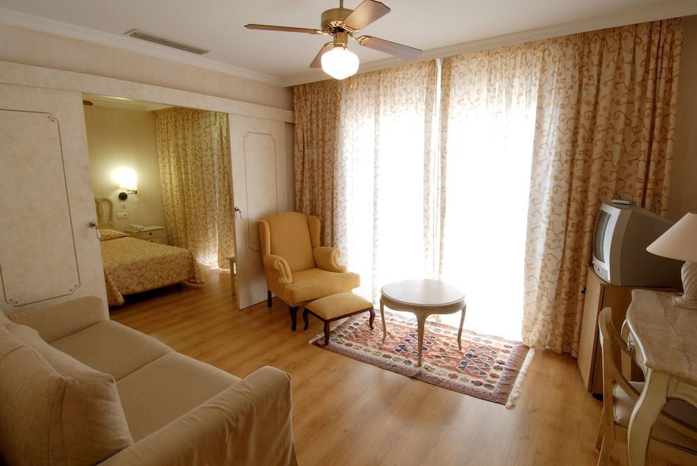 Palasiet Wellness Clinic&thalasso 4 Sup 4*