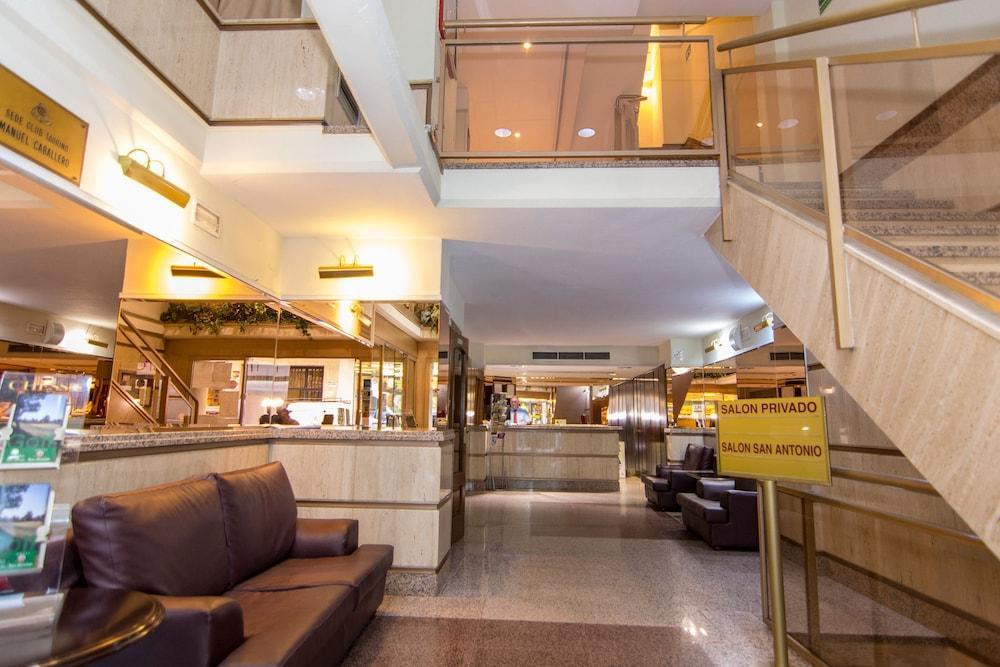 San Antonio Hotel 4*