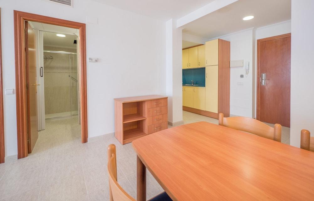Apartamento Beatrix 2000 Pineda De Mar