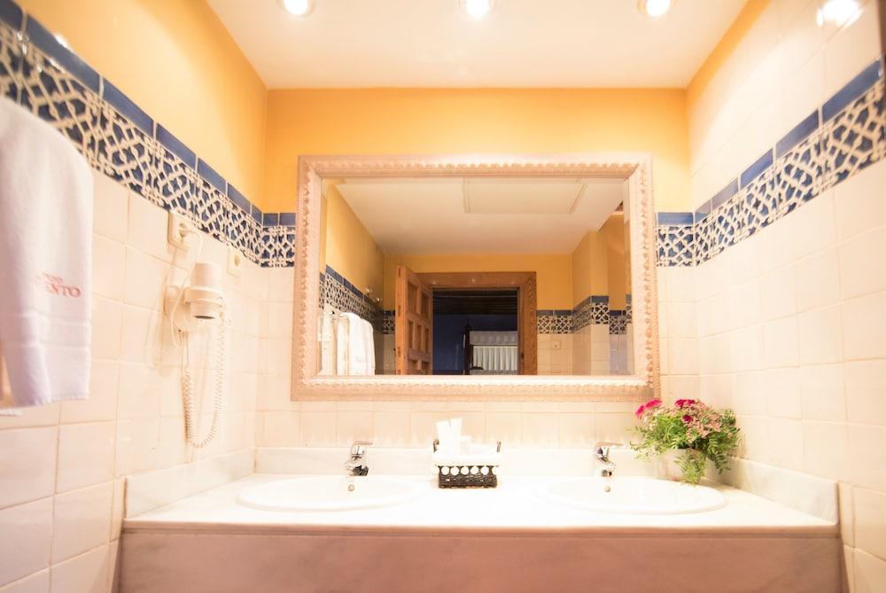 Hotel Antiguo Convento De 4*