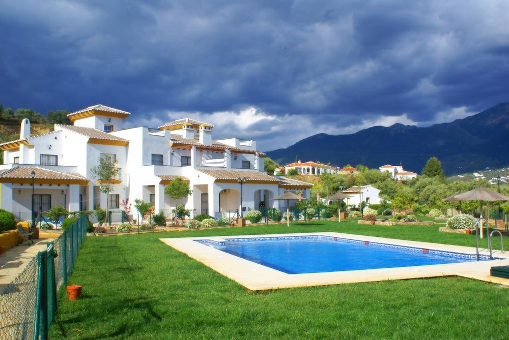 Hotel Castillo De Zalia Conjunto Rural 3*