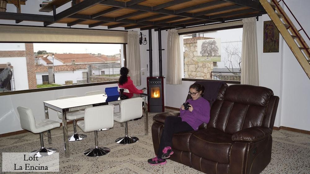Hotel Monfraguee Torrejón el Rubio