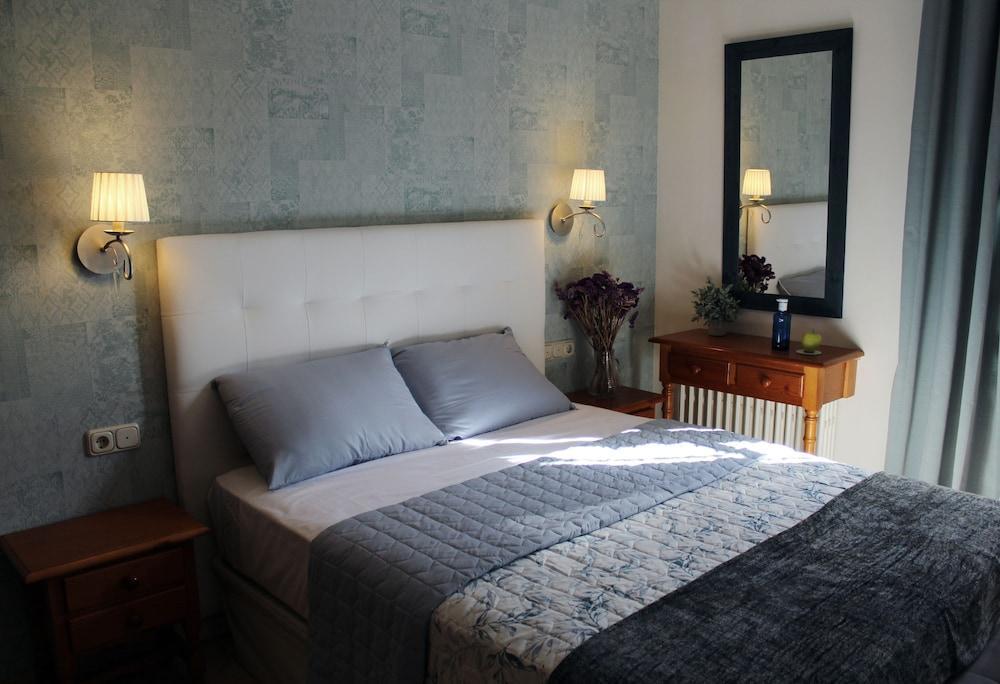 Boutique 2* La Zubia (Granada)