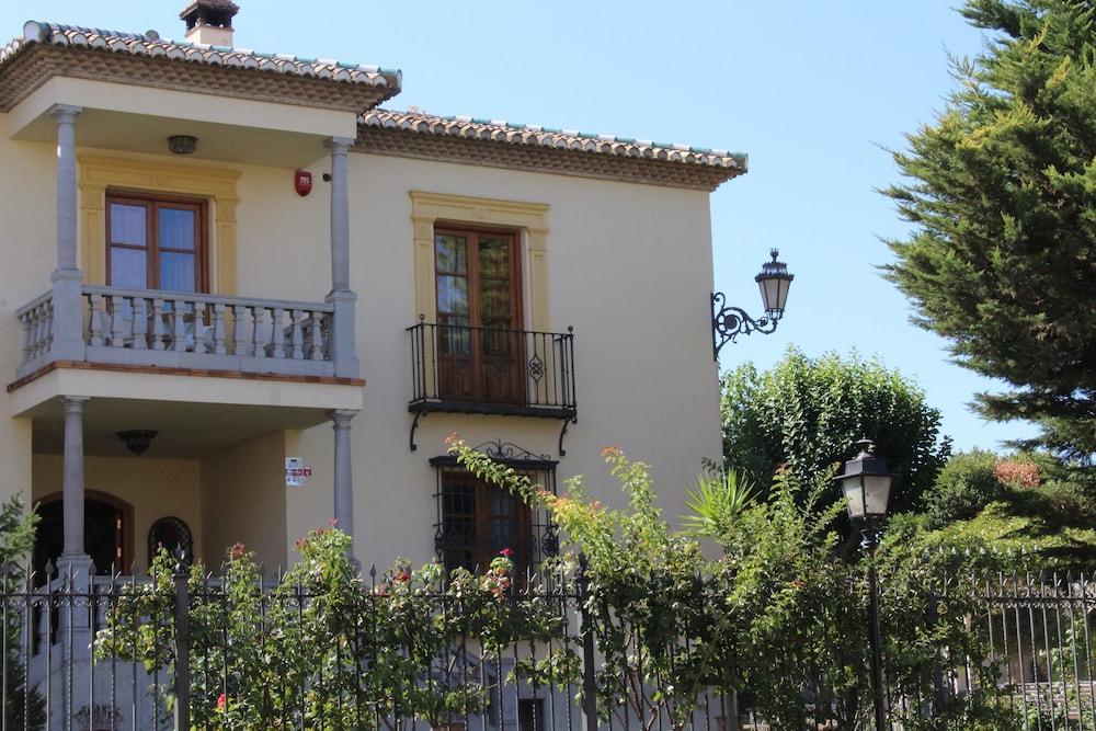 Boutique Hotel 2*