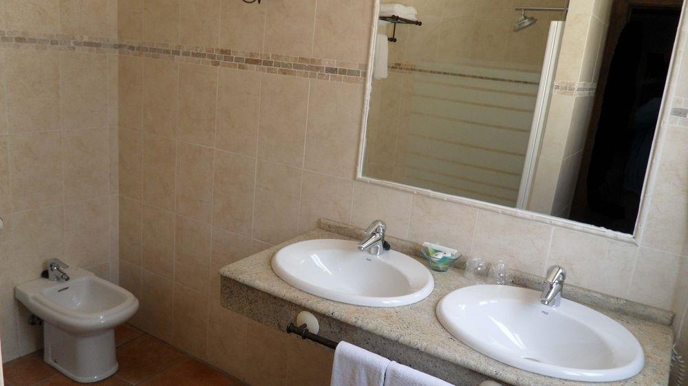 Hotel Tharsis 3*