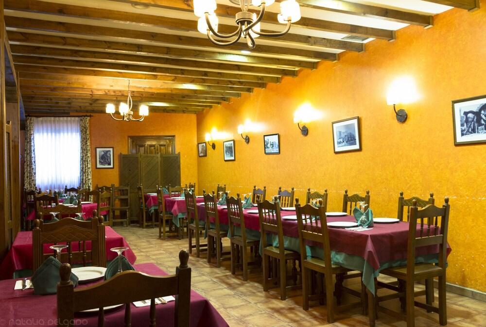 Apartamento Rural Y Corte, Turísticos