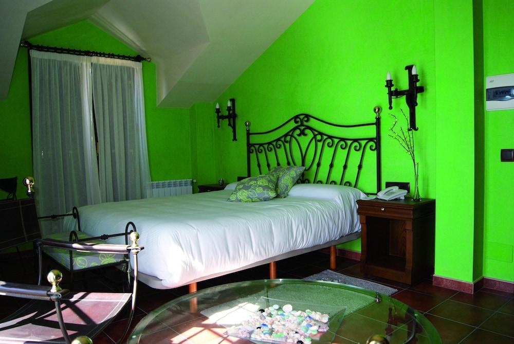 Marouco Hotel A Guarda
