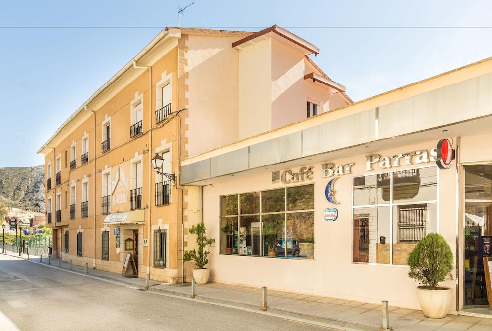Hotel Parras *