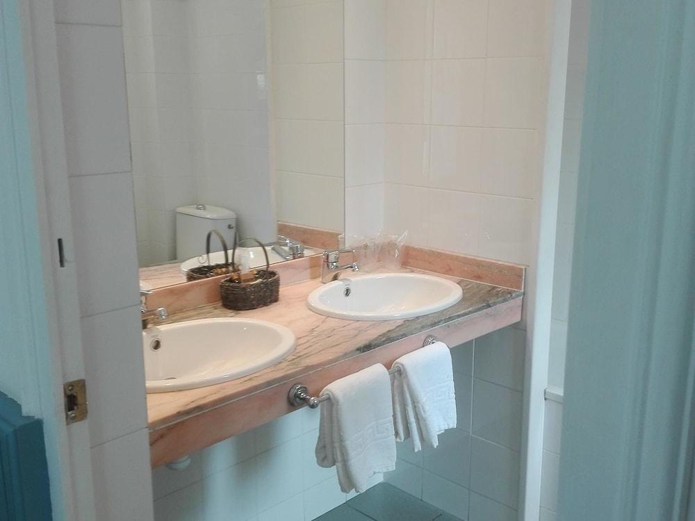 Hotel Xalet La Coromina 3*