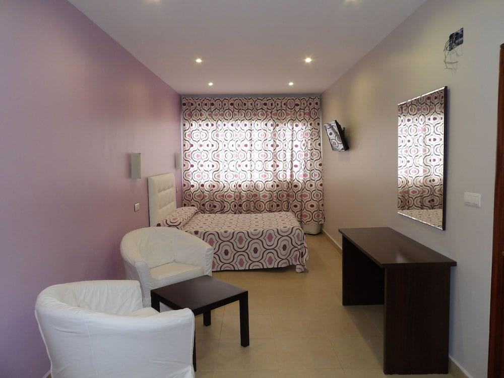 Hotel Artxanda Bilbao, Parking Gratuito En El Exterior Junto Al Hotel (Adults Only) * Bilbao