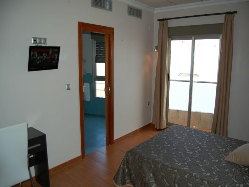Hotel Almoradi Hotel