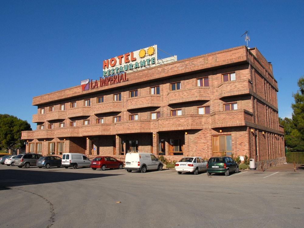 La Imperial Hotel Luceni